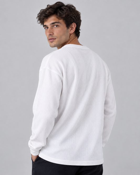 Long-sleeve t-shirt