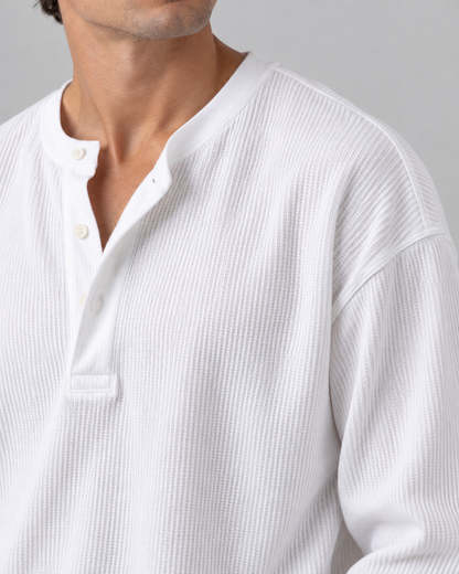 Long-sleeve t-shirt