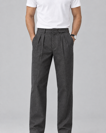Pleated trousers