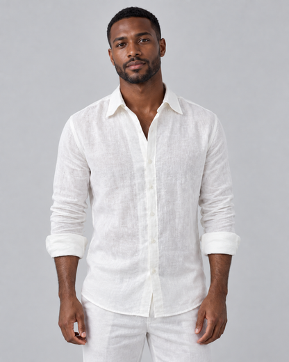 Man wearing a white linen shirt, front view